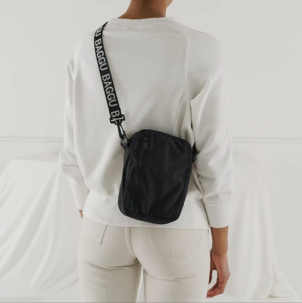 Baggu Sport Crossbody Bag In Black